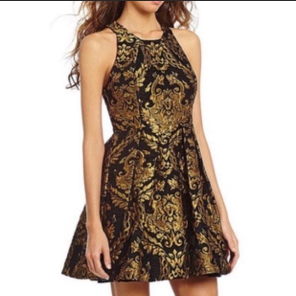 NWT Gianni Bini Brocade Jacquard Black & Gold Dress